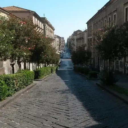 Suite La Pergola - Centro Storico Catane Extérieur photo